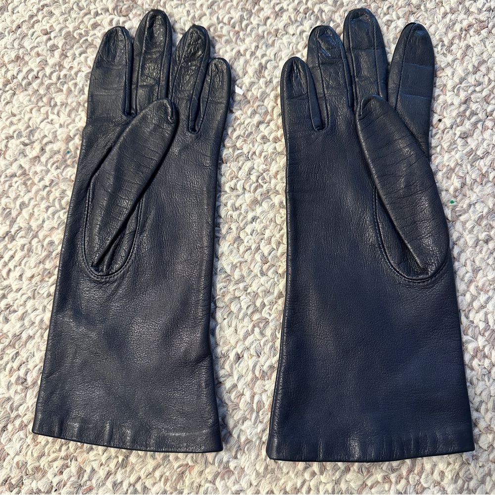 Navy leather gloves size 7